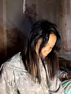 Snapshot of Ngoc-bbi chatting on October 2025 10:10:02 PM Ngoc-bbi online show from October 2025 10:10:02 PM