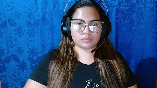 Snapshot of coco_curvy chatting on October 2025 03:41:02 AM coco curvy online show from October 2025 03:41:02 AM