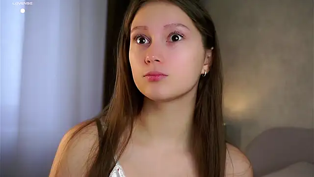 MelaniSeiver online show from November 2025 02:15:01 AM