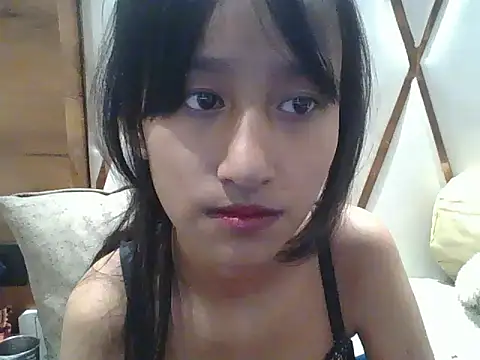 Snapshot of lily_9900 chatting on November 2025 03:48:02 PM lily 9900 online show from November 2025 03:48:02 PM