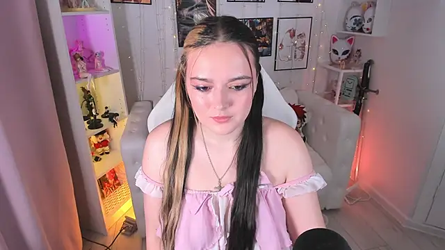 HeyMary online show from September 2025 04:59:01 AM