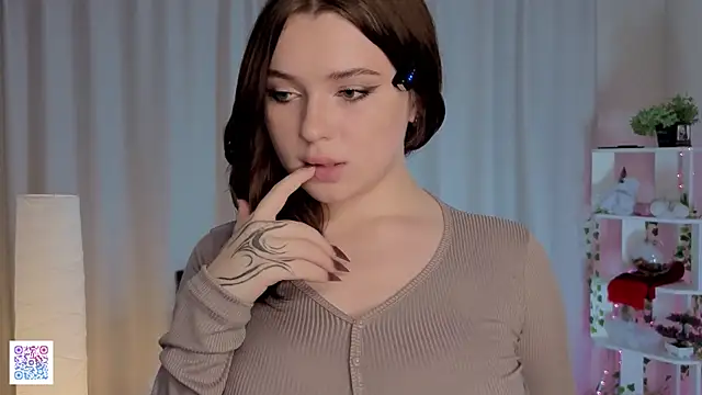 Snapshot of ThuBoppre chatting on October 2025 05:36:02 PM ThuBoppre online show from October 2025 05:36:02 PM