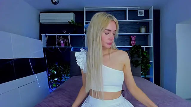 SabrinaSharm online show from February 2026 01:13:01 PM