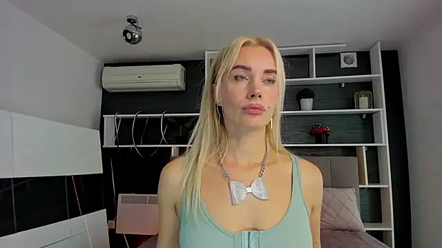 SabrinaSharm online show from September 2025 11:47:02 AM