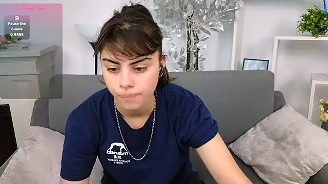 Cocoa Sins online show from October 2025 06:24:01 AM