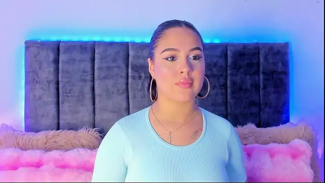 AnaLevii online show from March 2026 01:05:02 PM