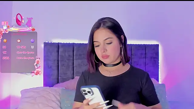 Snapshot of AnaLevii chatting on September 2025 12:55:01 AM AnaLevii online show from September 2025 12:55:01 AM