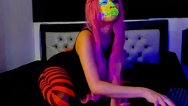 Akalidemon online show from October 2025 04:02:02 AM