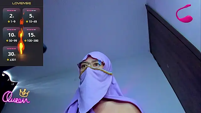 Eyad  H online show from April 2026 09:39:33 PM