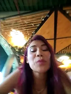 dulcelatin21 online show from November 2025 09:19:01 PM