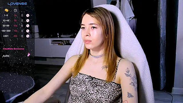 ZoyaMill online show from February 2026 06:57:02 AM