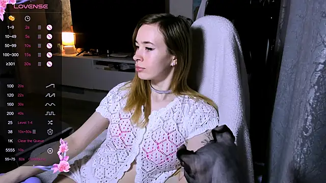 ZoyaMill online show from April 2026 07:23:01 AM