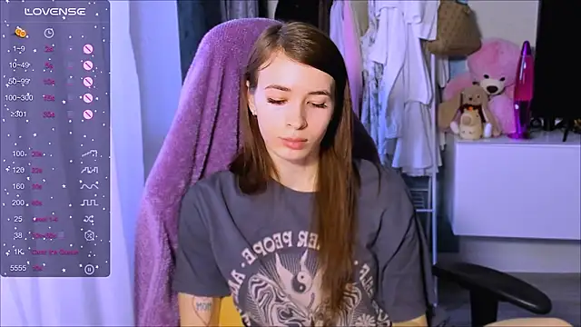 ZoyaMill online show from October 2025 06:14:01 AM