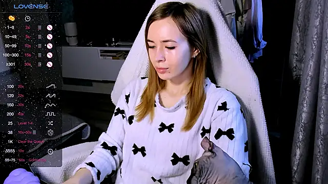 ZoyaMill online show from March 2026 07:26:02 AM