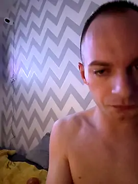 Snapshot of Seriy43 chatting on November 2025 11:14:01 PM Seriy43 online show from November 2025 11:14:01 PM