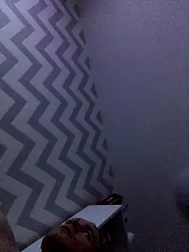 Snapshot of Seriy43 chatting on November 2025 01:06:01 AM Seriy43 online show from November 2025 01:06:01 AM