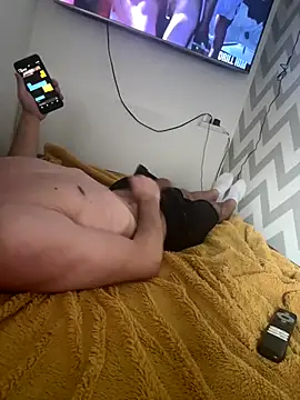 Snapshot of Seriy43 chatting on November 2025 10:19:02 AM Seriy43 online show from November 2025 10:19:02 AM