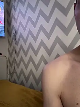 Snapshot of Seriy43 chatting on November 2025 09:02:01 AM Seriy43 online show from November 2025 09:02:01 AM