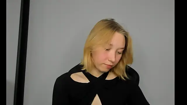 Snapshot of Agatha_May chatting on October 2025 11:11:01 AM Agatha May online show from October 2025 11:11:01 AM