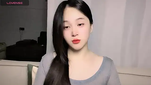 Snapshot of woaiqinqin chatting on October 2025 05:01:01 PM woaiqinqin online show from October 2025 05:01:01 PM