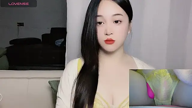 Snapshot of woaiqinqin chatting on December 2025 03:06:01 PM woaiqinqin online show from December 2025 03:06:01 PM