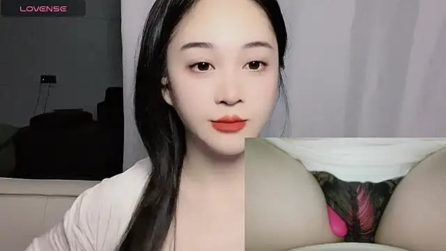 Snapshot of woaiqinqin chatting on November 2025 03:38:01 PM woaiqinqin online show from November 2025 03:38:01 PM