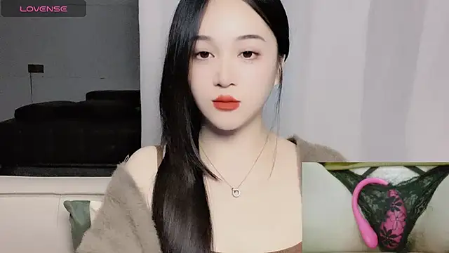 woaiqinqin online show from December 2025 04:00:01 PM