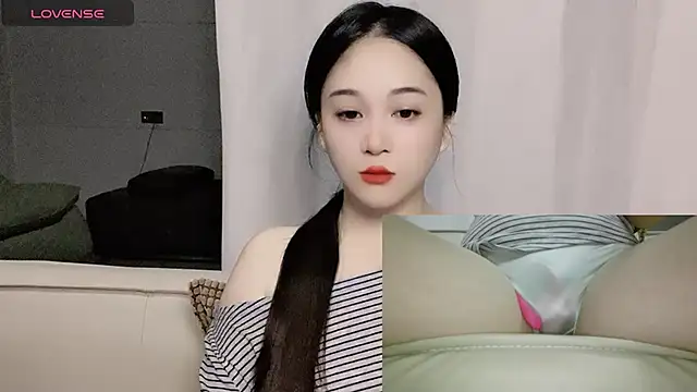 Snapshot of woaiqinqin chatting on September 2025 07:58:02 AM woaiqinqin online show from September 2025 07:58:02 AM