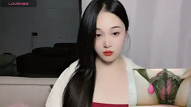 Snapshot of woaiqinqin chatting on December 2025 03:54:01 PM woaiqinqin online show from December 2025 03:54:01 PM