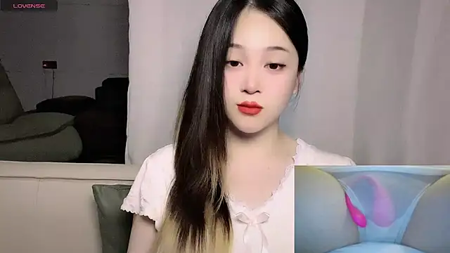 Snapshot of woaiqinqin chatting on May 2026 04:02:02 PM woaiqinqin online show from May 2026 04:02:02 PM