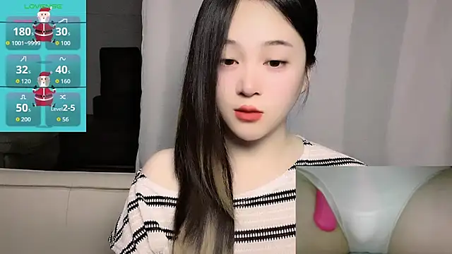 Snapshot of woaiqinqin chatting on April 2026 04:19:01 PM woaiqinqin online show from April 2026 04:19:01 PM
