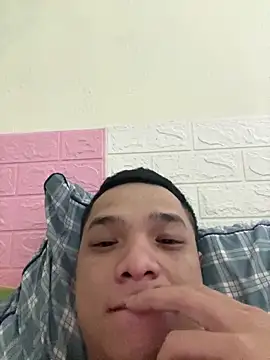 letruong6879 online show from September 2025 03:49:01 PM