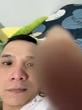 letruong6879 online show from April 2026 11:24:01 AM