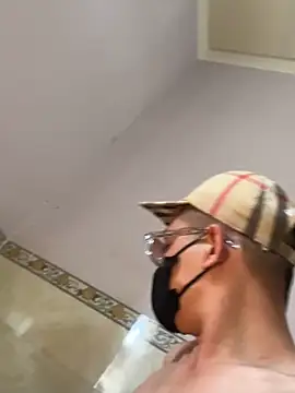 letruong6879 online show from April 2026 07:48:01 AM