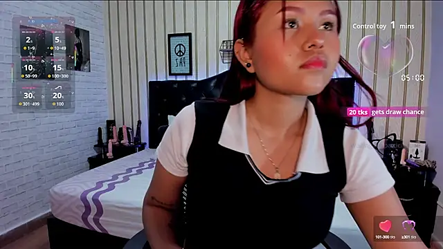 MAYASMITH   online show from October 2025 02:12:01 AM