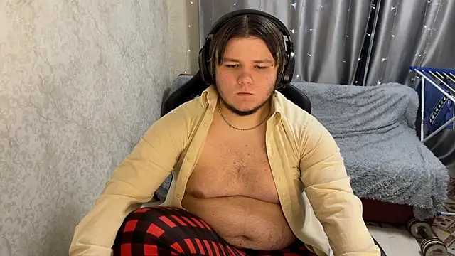 desiredude9 online show from September 2025 06:50:01 PM