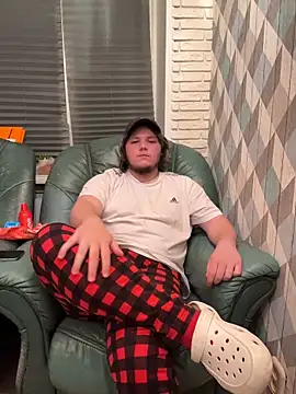 desiredude9 online show from November 2025 06:45:02 PM