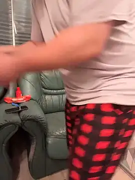 desiredude9 online show from November 2025 07:58:01 PM