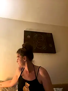 Snapshot of kittykatbean chatting on November 2025 05:17:02 PM kittykatbean online show from November 2025 05:17:02 PM