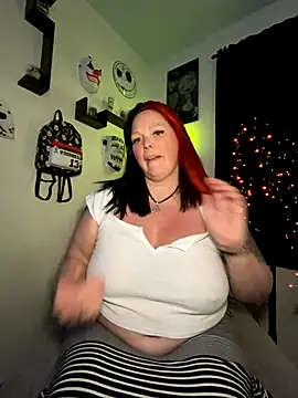 Snapshot of voorheesgirl chatting on October 2025 02:01:01 AM voorheesgirl online show from October 2025 02:01:01 AM