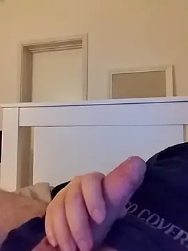 NewJoiner online show from April 2026 06:12:01 PM