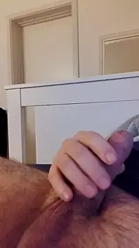 NewJoiner online show from December 2025 09:41:01 PM