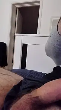 NewJoiner online show from November 2025 05:40:01 PM