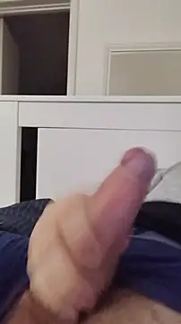 NewJoiner online show from November 2025 05:06:01 PM