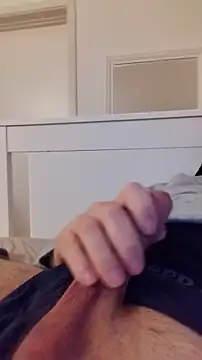 NewJoiner online show from November 2025 06:08:01 PM