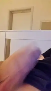 NewJoiner online show from April 2026 06:34:02 PM