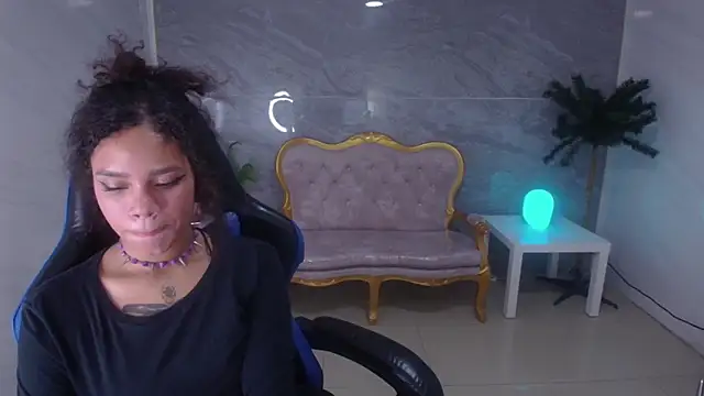 Snapshot of Canela_s1 chatting on September 2025 01:30:01 AM Canela s1 online show from September 2025 01:30:01 AM