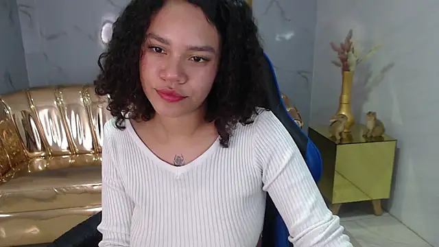 Snapshot of Canela_s1 chatting on October 2025 08:52:01 PM Canela s1 online show from October 2025 08:52:01 PM