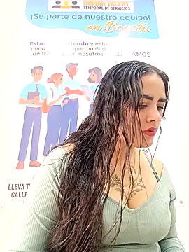 Snapshot of MAYE__13 chatting on November 2025 12:42:01 PM MAYE 13 online show from November 2025 12:42:01 PM