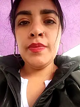 Snapshot of MAYE__13 chatting on November 2025 12:05:02 PM MAYE 13 online show from November 2025 12:05:02 PM